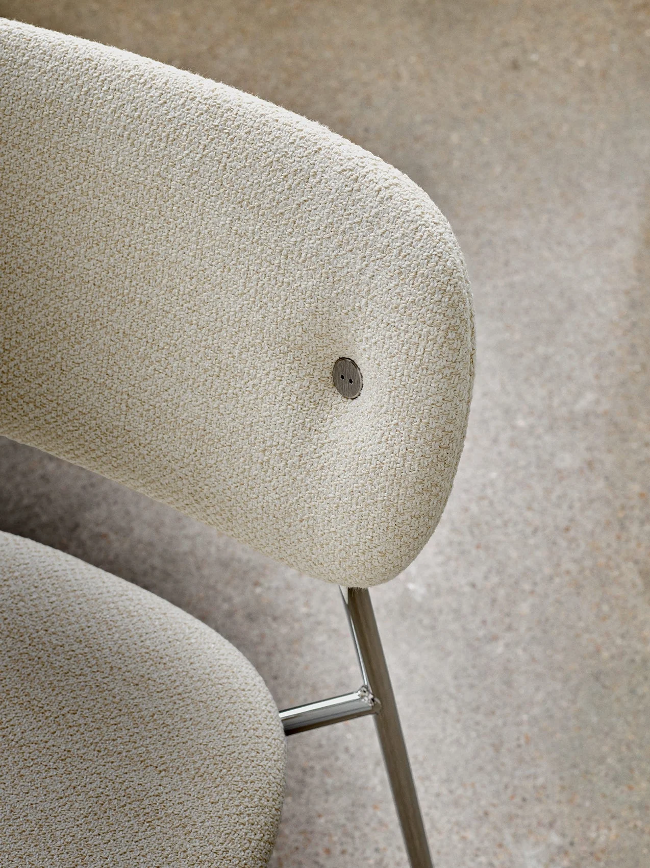 Contemporary Fully Upholstered Dining Chair Chrome Base with Padded Seat & Backrest for Dining Room